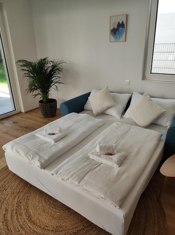 Apartment Roksox-home Gegenueber Der Uno-city Und Kaiserwasser Wien